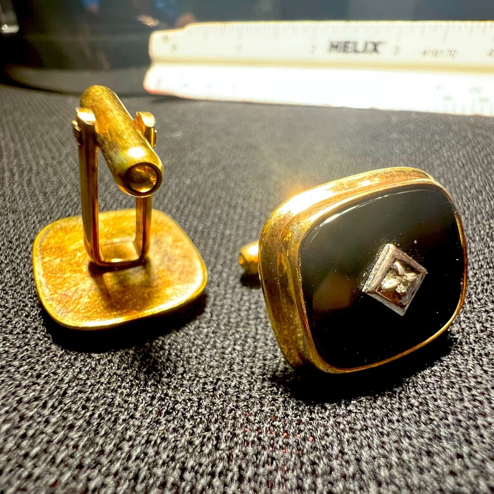 Onyx and Gold Diamond “Mafioso” Cufflink